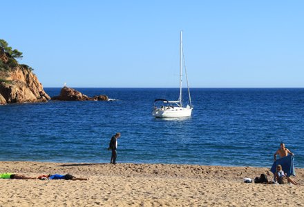 WEEKEND LIGHT Palamos-Tamariu